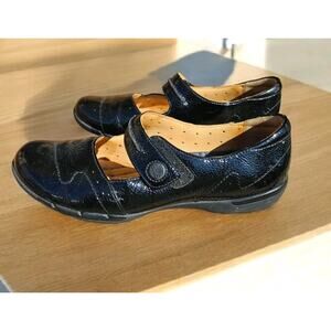 Clarks Unstructured Mary Jane Shiny Black Womens Shoes 7M